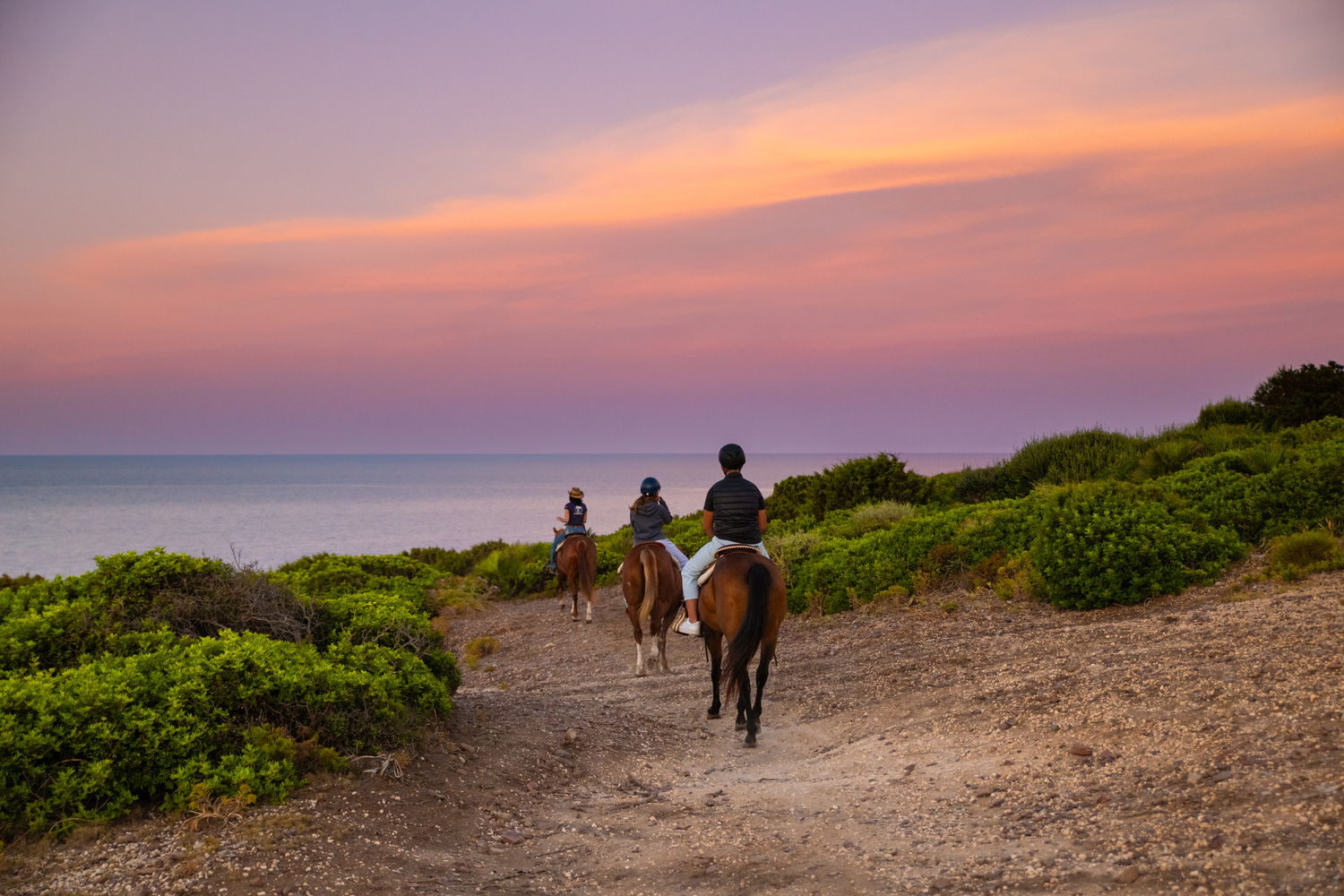 Balade à cheval au lever du soleil (Exclusive x2 personnes)